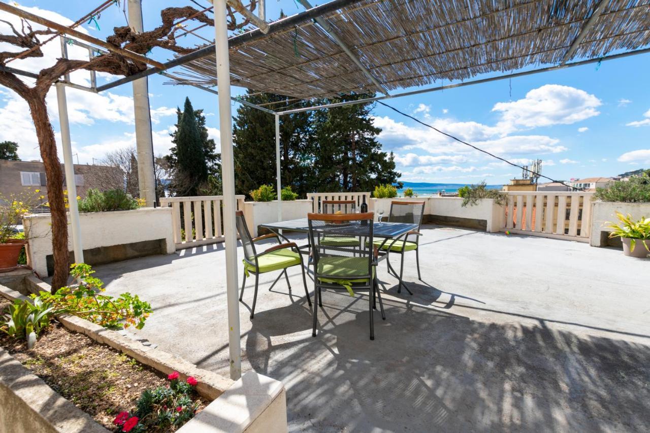 Apartments Villa White House Omiš Exteriér fotografie